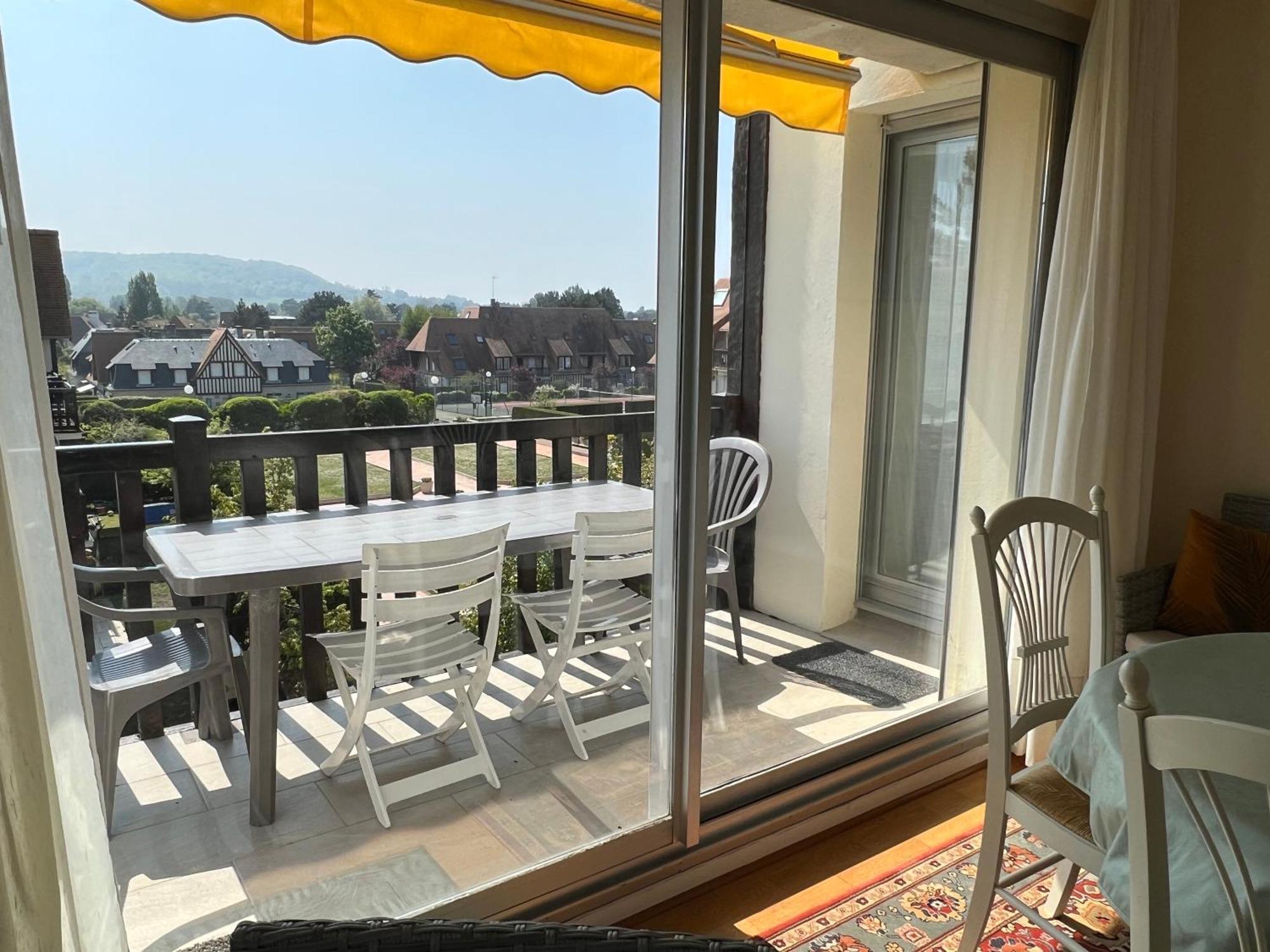 Apartamento La Vigie Spacieux, Lumineux, Piscine Deauville